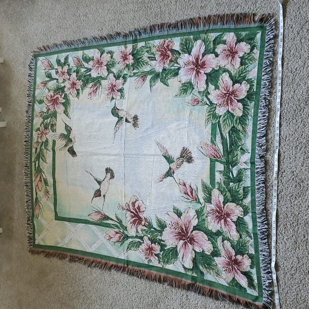 Never used! Cotton blend Hummingbird fringed throw blanet